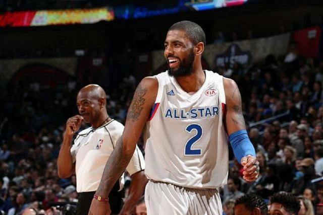 欧冠-大马丁神扑 尤文图斯0-0战平阿斯顿维拉